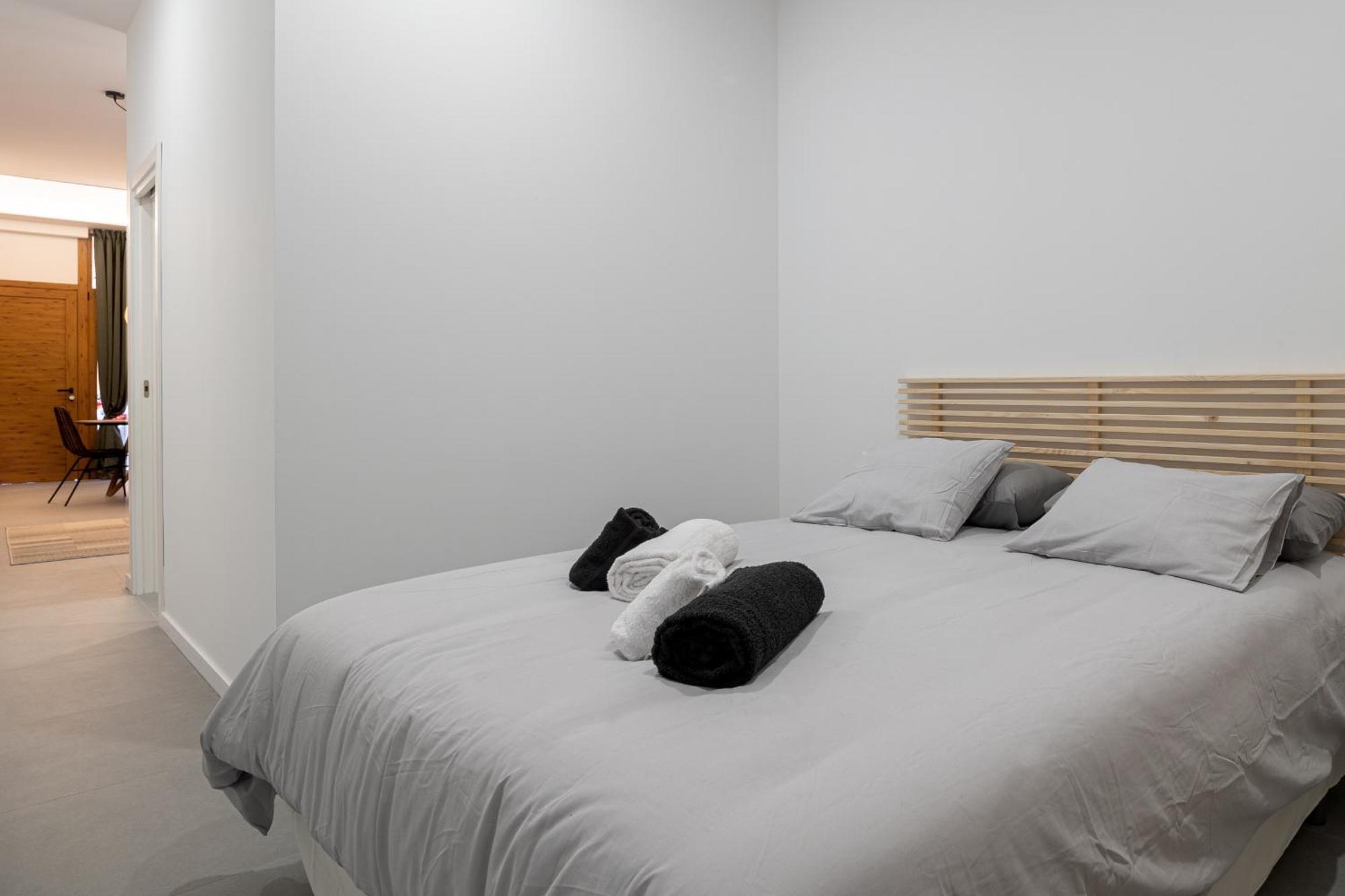 Appartement Esc - Loft Comodos Y Espaciosos Estudios Cercanos A Estacion Joaquin Sorolla Valencia