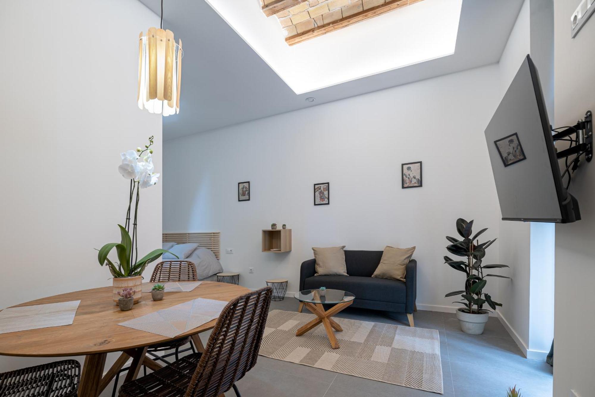 Appartement Esc - Loft Comodos Y Espaciosos Estudios Cercanos A Estacion Joaquin Sorolla Valencia