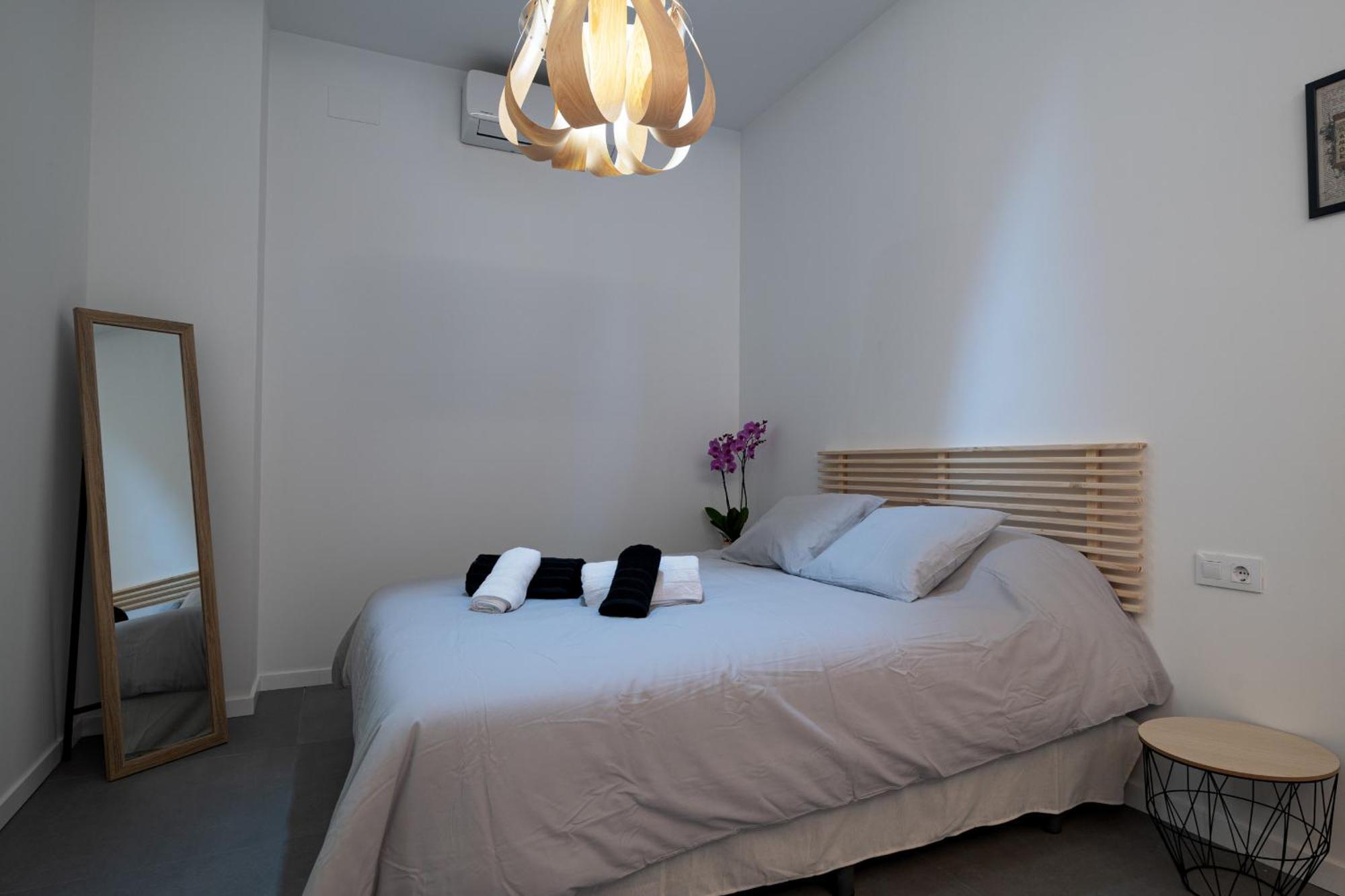Appartement Esc - Loft Comodos Y Espaciosos Estudios Cercanos A Estacion Joaquin Sorolla Valencia