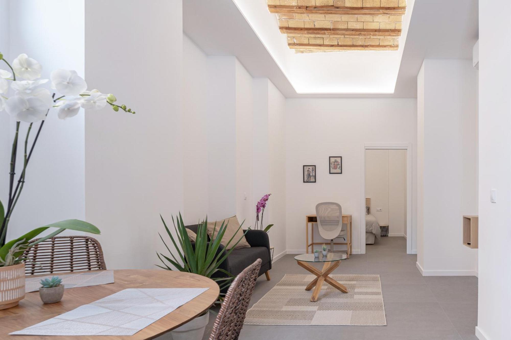 Esc - Loft Comodos Y Espaciosos Estudios Cercanos A Estacion Joaquin Sorolla Appartement Valencia